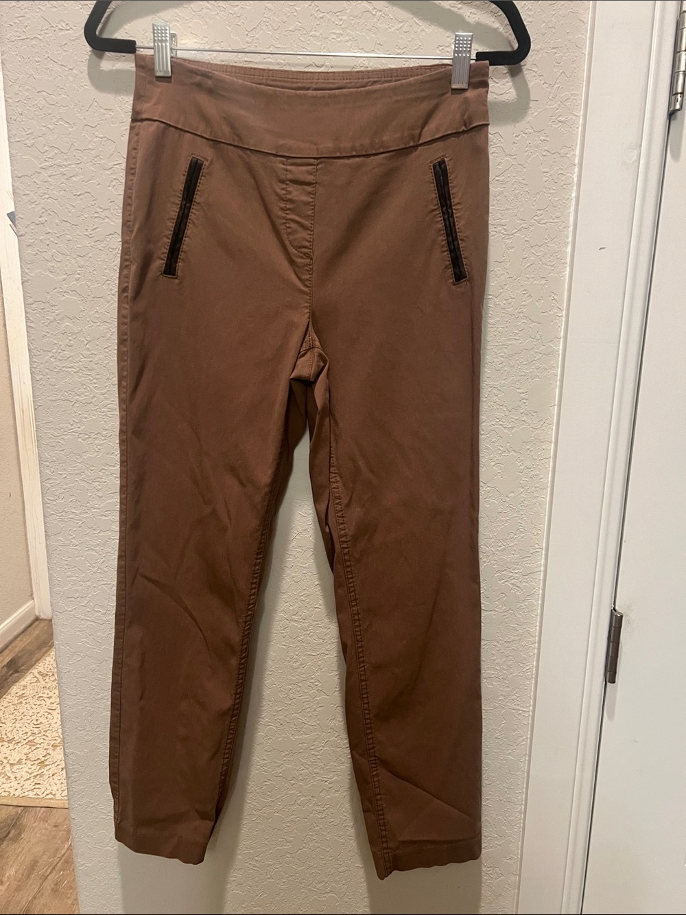 Westbound The Park Avenue Fit - 8 Short